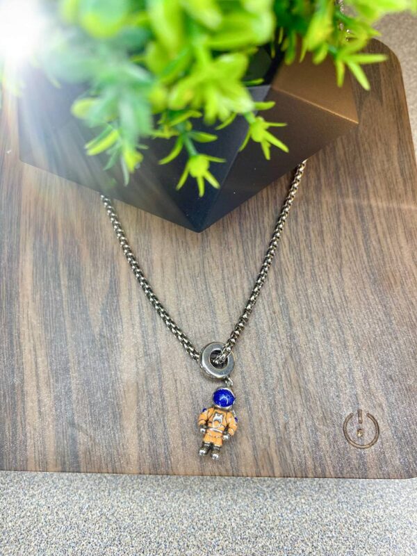 Collar de Astronauta - Imagen 2